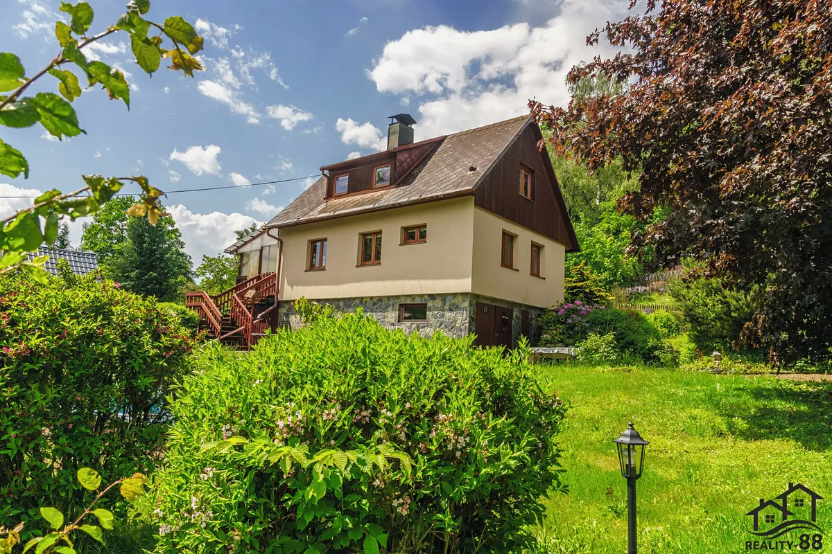 Prodej chalupy 150 m², pozemek 1180 m²